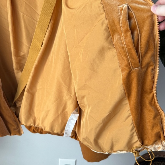 Fabletics Wander Velour Light Honey Cropped Puffer Jacket - Picture 6 of 7